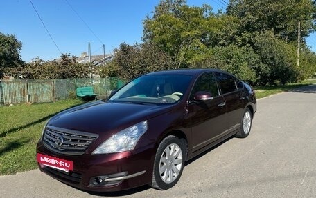 Nissan Teana, 2010 год, 900 000 рублей, 2 фотография