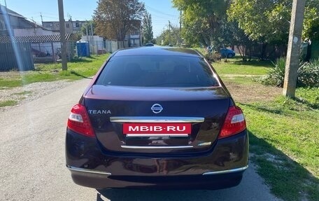 Nissan Teana, 2010 год, 900 000 рублей, 6 фотография