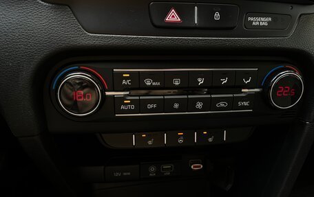 KIA cee'd III, 2018 год, 1 750 000 рублей, 13 фотография