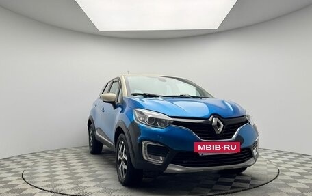Renault Kaptur I рестайлинг, 2017 год, 970 000 рублей, 3 фотография