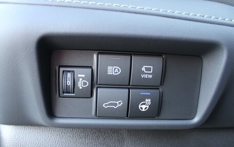 Toyota Highlander, 2025 год, 5 850 000 рублей, 24 фотография