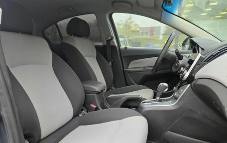 Chevrolet Cruze II, 2013 год, 865 000 рублей, 10 фотография