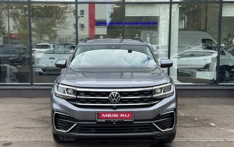Volkswagen Teramont I, 2021 год, 4 800 000 рублей, 2 фотография