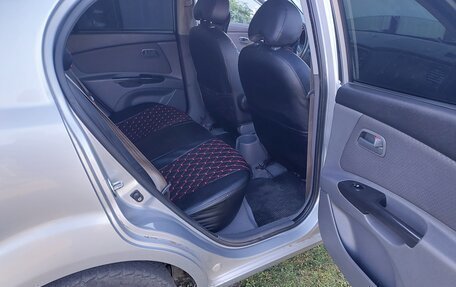 KIA Rio II, 2010 год, 650 000 рублей, 15 фотография