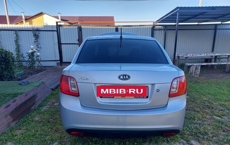 KIA Rio II, 2010 год, 650 000 рублей, 6 фотография