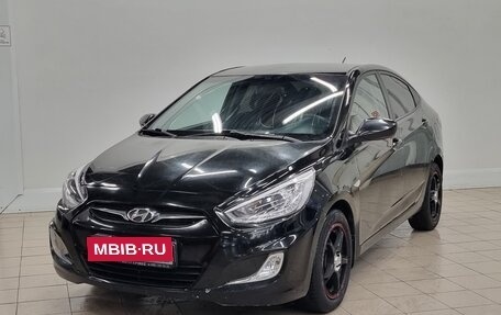 Hyundai Solaris II рестайлинг, 2014 год, 930 000 рублей, 1 фотография