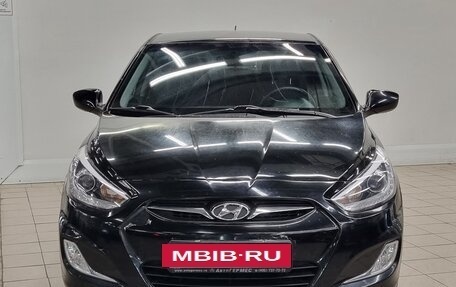 Hyundai Solaris II рестайлинг, 2014 год, 930 000 рублей, 2 фотография