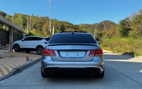 Mercedes-Benz E-Класс, 2013 год, 2 650 000 рублей, 3 фотография
