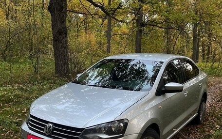 Volkswagen Polo VI (EU Market), 2017 год, 700 000 рублей, 1 фотография