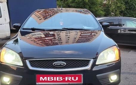 Ford Focus II рестайлинг, 2005 год, 555 000 рублей, 2 фотография