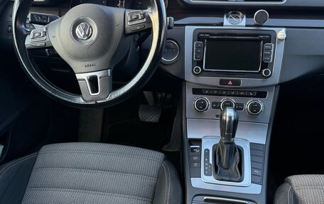 Volkswagen Passat CC I рестайлинг, 2014 год, 1 100 000 рублей, 10 фотография