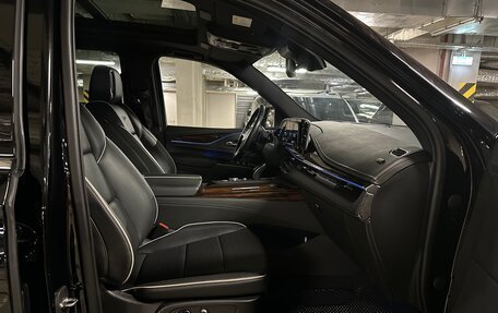 Cadillac Escalade V, 2022 год, 9 999 000 рублей, 10 фотография