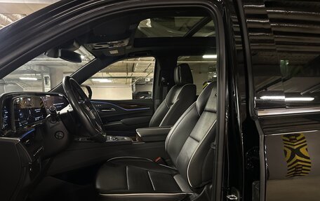 Cadillac Escalade V, 2022 год, 9 999 000 рублей, 7 фотография