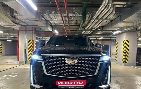 Cadillac Escalade V, 2022 год, 9 999 000 рублей, 2 фотография