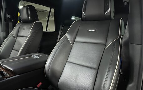 Cadillac Escalade V, 2022 год, 9 999 000 рублей, 30 фотография