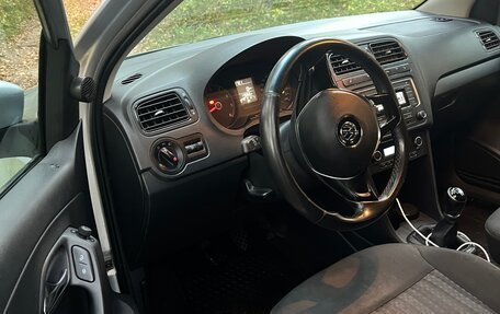 Volkswagen Polo VI (EU Market), 2017 год, 700 000 рублей, 6 фотография