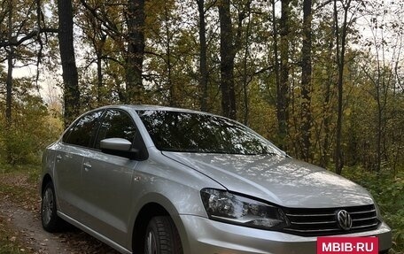 Volkswagen Polo VI (EU Market), 2017 год, 700 000 рублей, 2 фотография
