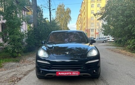 Porsche Cayenne III, 2011 год, 2 450 000 рублей, 2 фотография