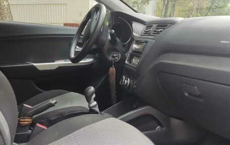 KIA Rio III рестайлинг, 2014 год, 850 000 рублей, 12 фотография