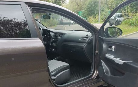 KIA Rio III рестайлинг, 2014 год, 850 000 рублей, 15 фотография