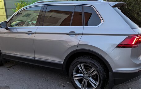 Volkswagen Tiguan II, 2017 год, 2 900 000 рублей, 3 фотография