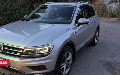 Volkswagen Tiguan II, 2017 год, 2 900 000 рублей, 2 фотография
