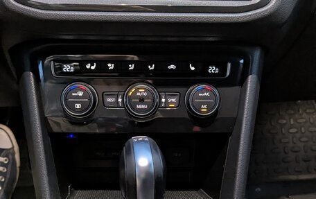Volkswagen Tiguan II, 2017 год, 2 900 000 рублей, 11 фотография