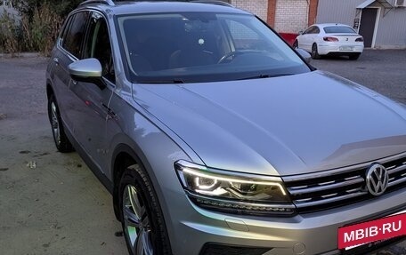 Volkswagen Tiguan II, 2017 год, 2 900 000 рублей, 5 фотография