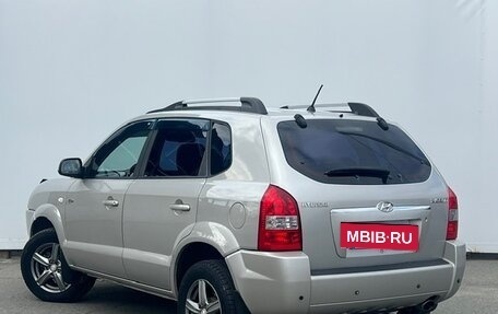 Hyundai Tucson III, 2006 год, 880 000 рублей, 4 фотография
