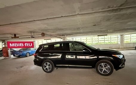 Infiniti QX60 I рестайлинг, 2017 год, 2 650 000 рублей, 1 фотография