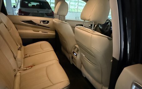 Infiniti QX60 I рестайлинг, 2017 год, 2 650 000 рублей, 11 фотография