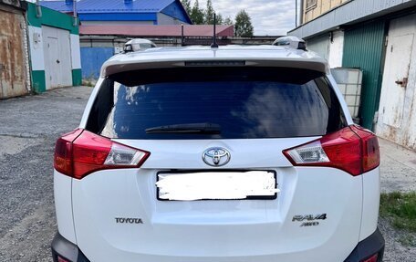 Toyota RAV4, 2014 год, 2 050 000 рублей, 5 фотография