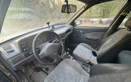 Daewoo Nexia I рестайлинг, 2003 год, 105 000 рублей, 6 фотография