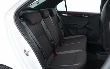 Volkswagen Polo VI (EU Market), 2021 год, 1 832 444 рублей, 7 фотография