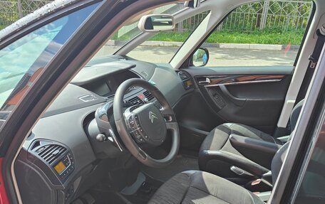 Citroen C4 Picasso II рестайлинг, 2010 год, 350 000 рублей, 11 фотография