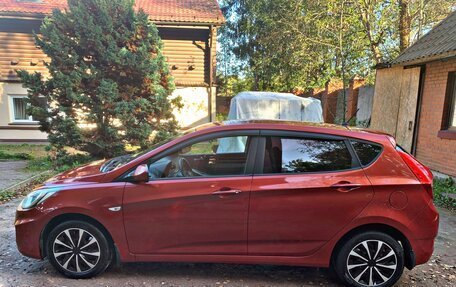 Hyundai Solaris II рестайлинг, 2012 год, 700 000 рублей, 4 фотография