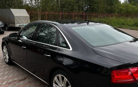 Audi A8, 2010 год, 1 850 000 рублей, 5 фотография
