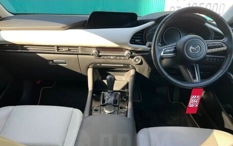 Mazda 3, 2019 год, 1 800 000 рублей, 8 фотография