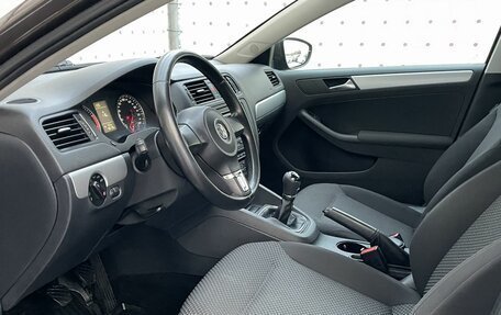 Volkswagen Jetta VI, 2012 год, 1 090 000 рублей, 11 фотография