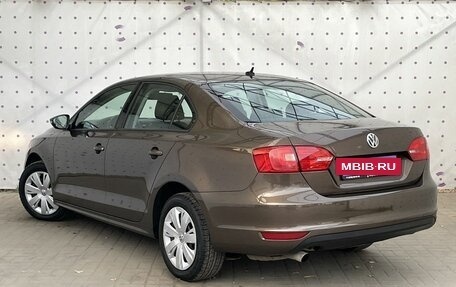 Volkswagen Jetta VI, 2012 год, 1 090 000 рублей, 5 фотография