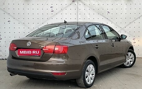 Volkswagen Jetta VI, 2012 год, 1 090 000 рублей, 4 фотография