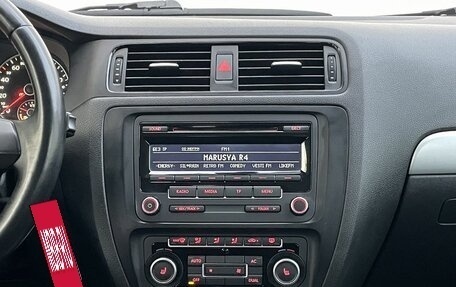 Volkswagen Jetta VI, 2012 год, 1 090 000 рублей, 17 фотография