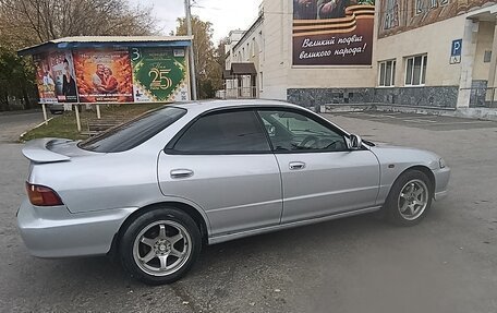 Honda Integra III рестайлинг, 1998 год, 300 000 рублей, 2 фотография