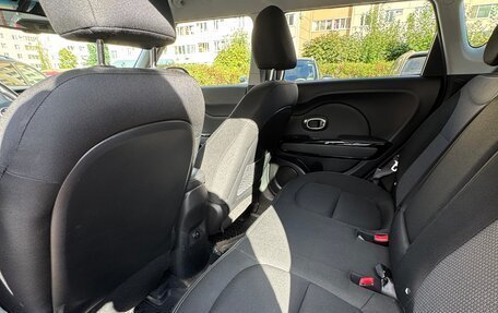 KIA Soul II рестайлинг, 2018 год, 1 400 000 рублей, 11 фотография