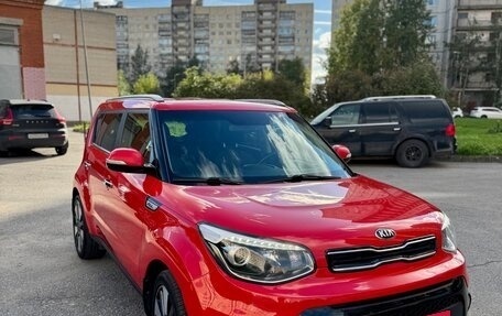 KIA Soul II рестайлинг, 2018 год, 1 400 000 рублей, 3 фотография