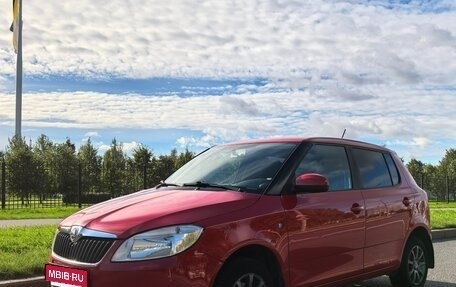 Skoda Fabia II, 2014 год, 420 000 рублей, 1 фотография