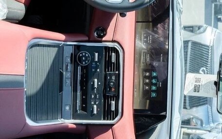 Nissan Patrol, 2025 год, 12 000 000 рублей, 8 фотография