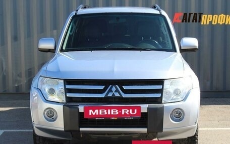 Mitsubishi Pajero IV, 2010 год, 1 550 000 рублей, 2 фотография