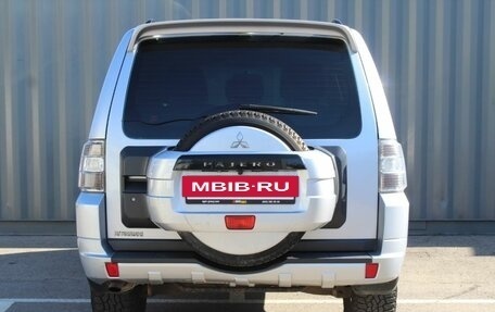 Mitsubishi Pajero IV, 2010 год, 1 550 000 рублей, 9 фотография