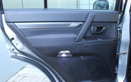 Mitsubishi Pajero IV, 2010 год, 1 550 000 рублей, 21 фотография